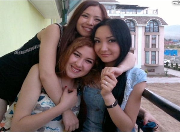 central asian girls 178.md 1