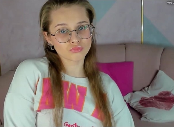 rileymithcell nude tits video 1.md